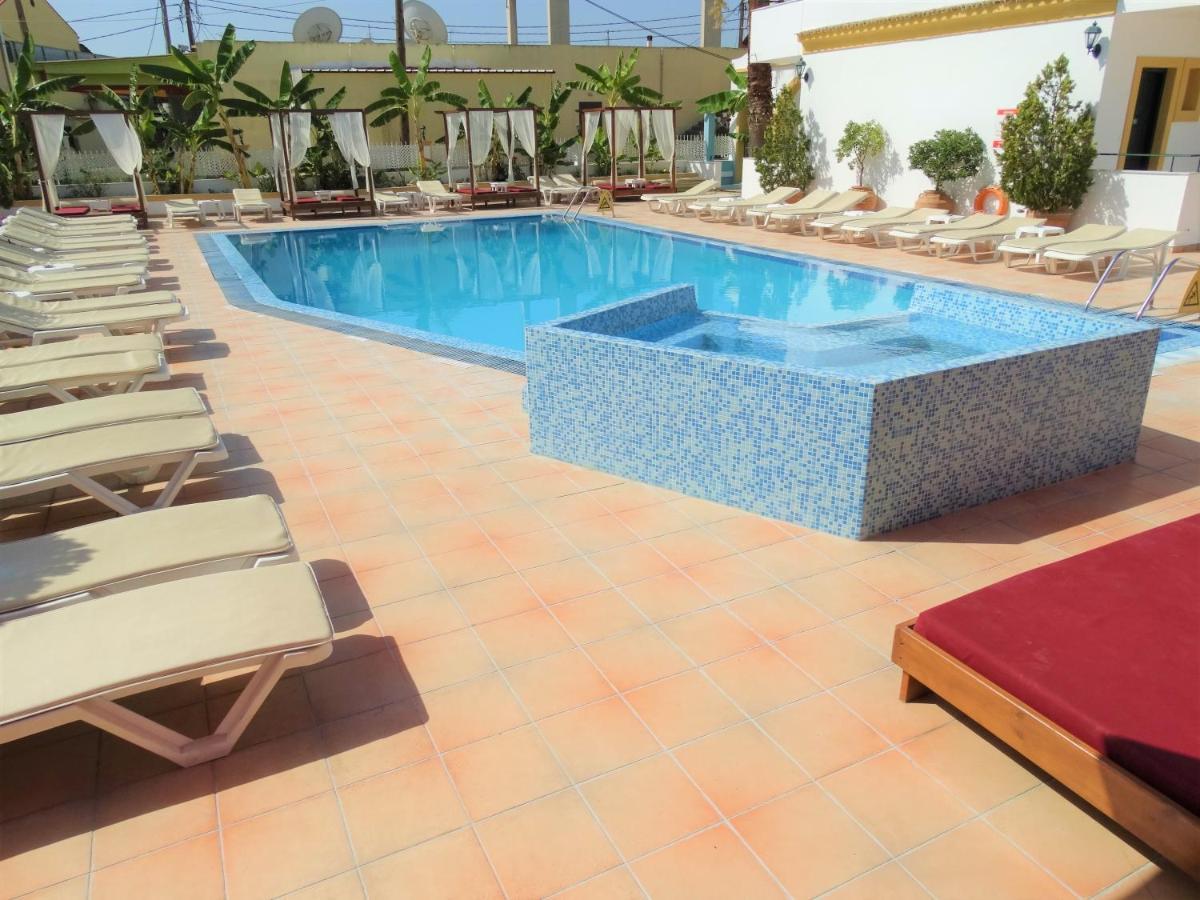Oasis Beach Club Kávos Eksteriør bilde
