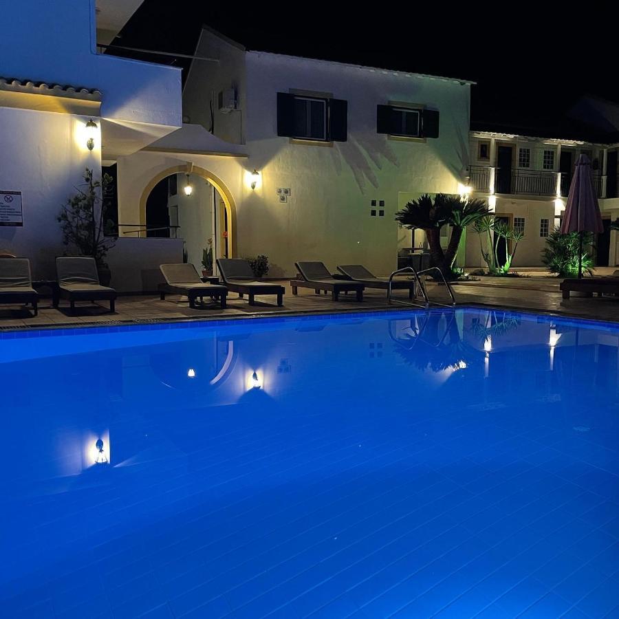 Oasis Beach Club Kávos Eksteriør bilde