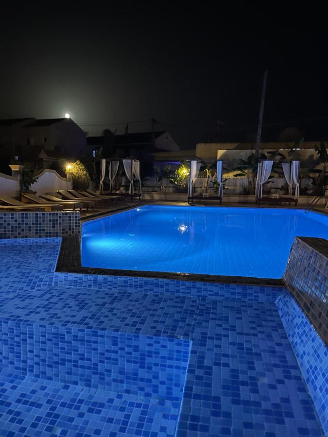 Oasis Beach Club Kávos Eksteriør bilde