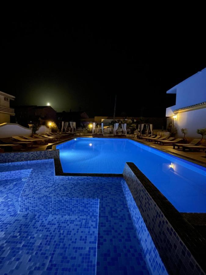 Oasis Beach Club Kávos Eksteriør bilde
